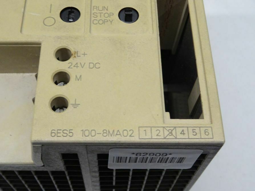 PLC " SIEMENS " รุ่น 6ES5 100-8MA02