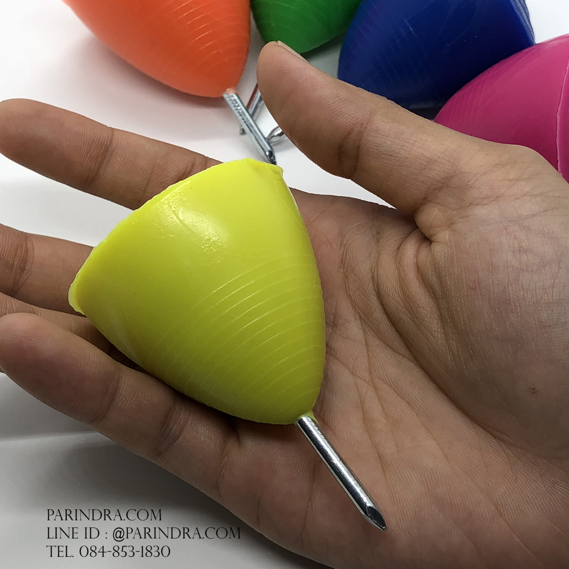 ลูกข่างพลาสติกขนาดใหญ่ คละสี