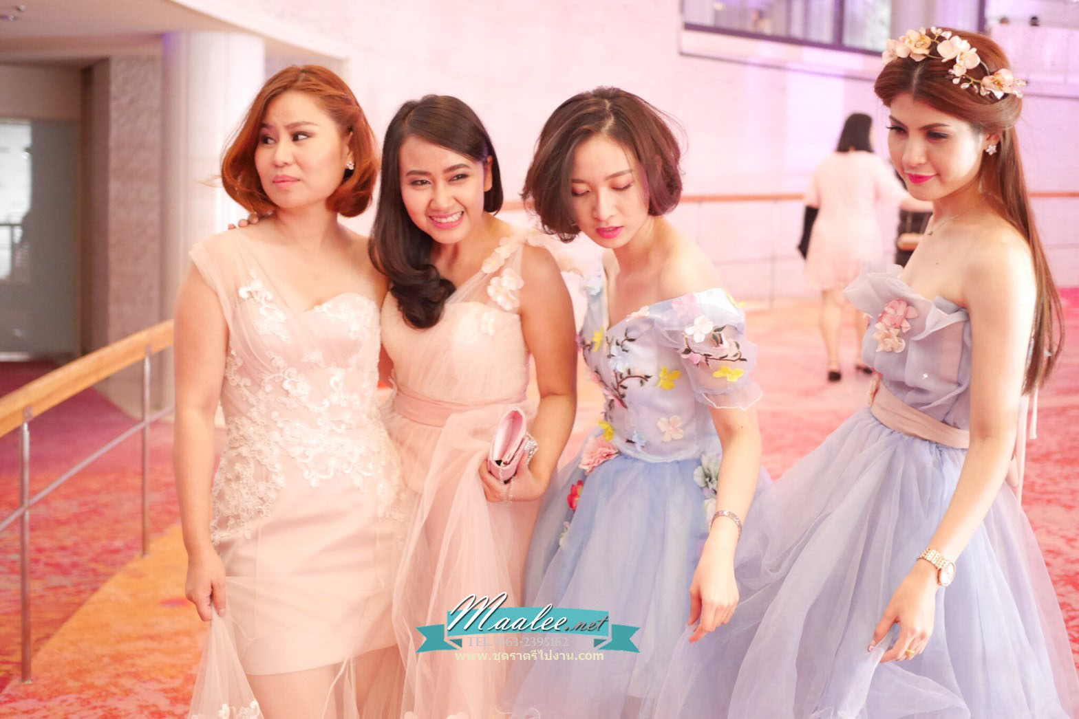 พร้อมเช่า ชุดแฟนซีสั้น สีฟ้า แขนยาว แต่งดอก Fairy สไตล์เจ้าหญิง กระโปรงพองสวยชายย้วย เชือกผูกหลัง