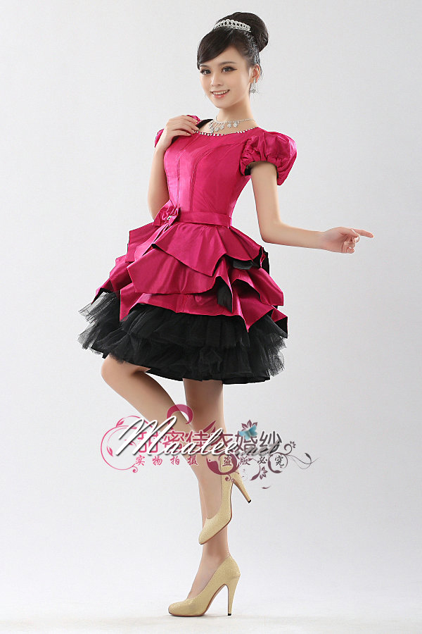 พร้อมเช่า ชุดแฟนซี เช่า 500 ชุดราตรีสั้น กระโปรงทรงบอลลูน สีชมพู ดำ แขนตุ๊กตา