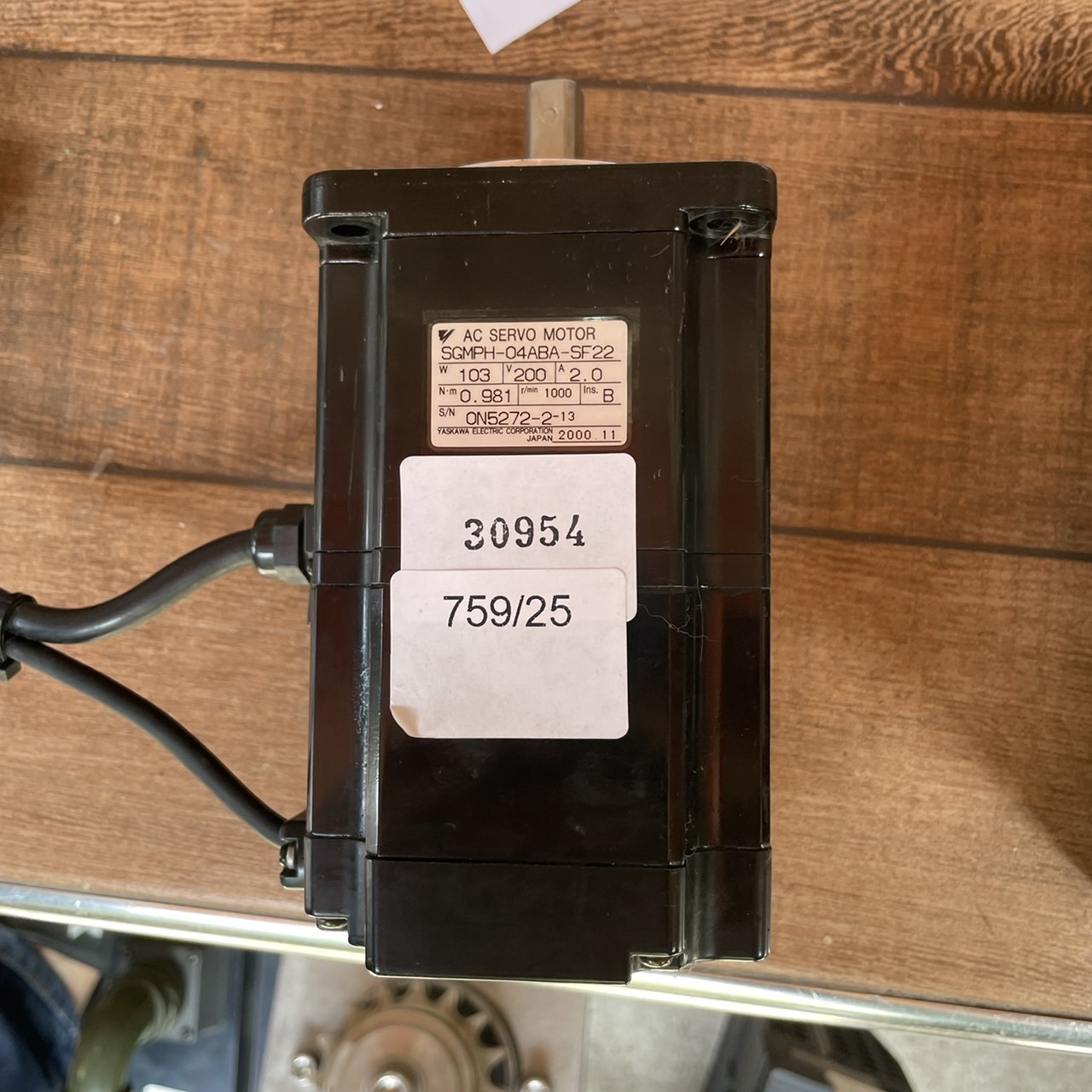 SGMPH-04ABA-SF22 SERVO MOTOR " YASKAWA "