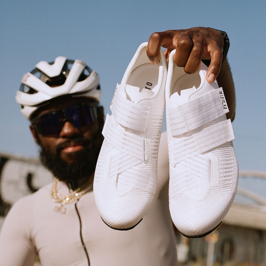 รองเท้าจักรยานเสือหมอบ FIZIK POWERSTRAP AEROWEAVE ROAD SHOE