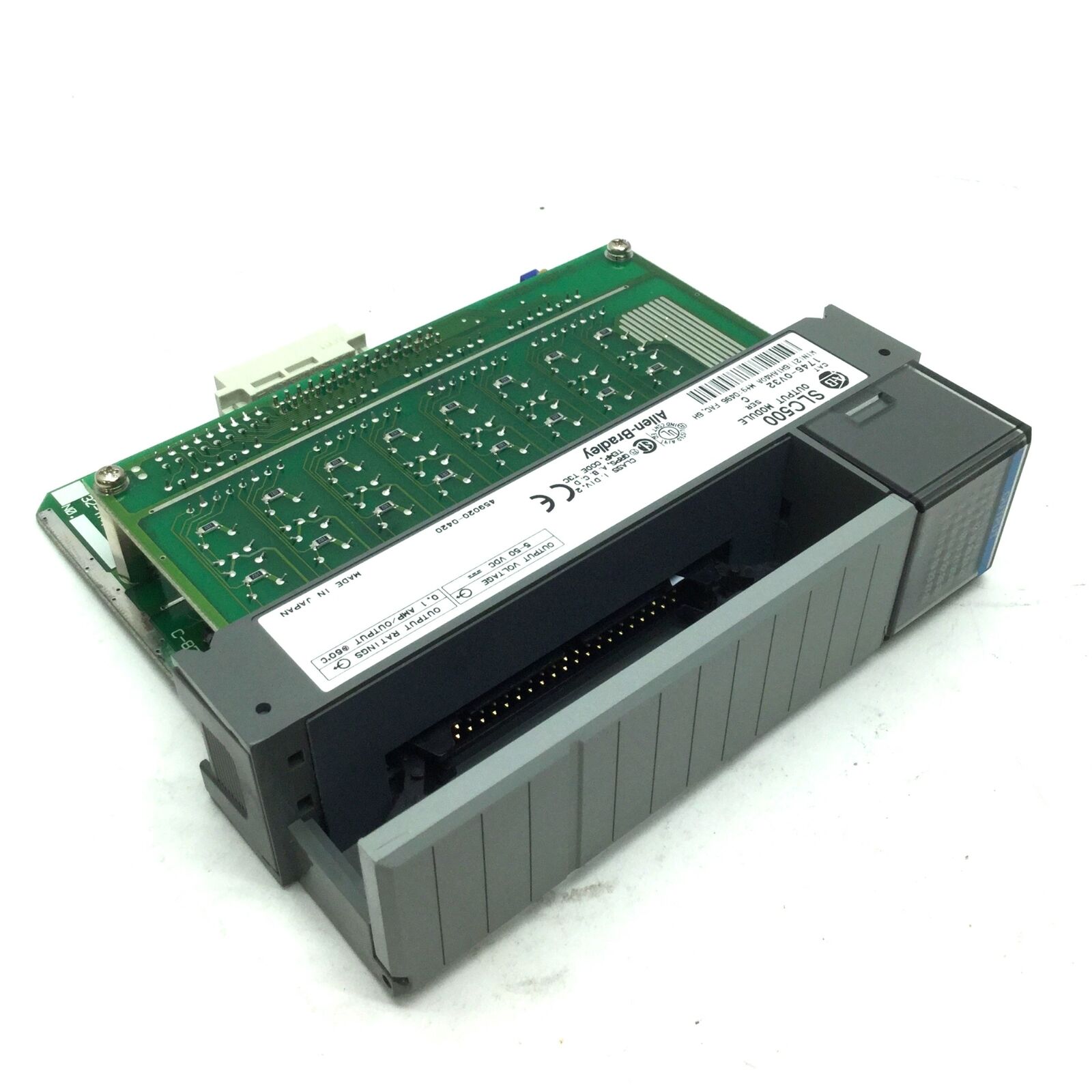 1746-OV32 PLC " ALLEN-BRADLEY "