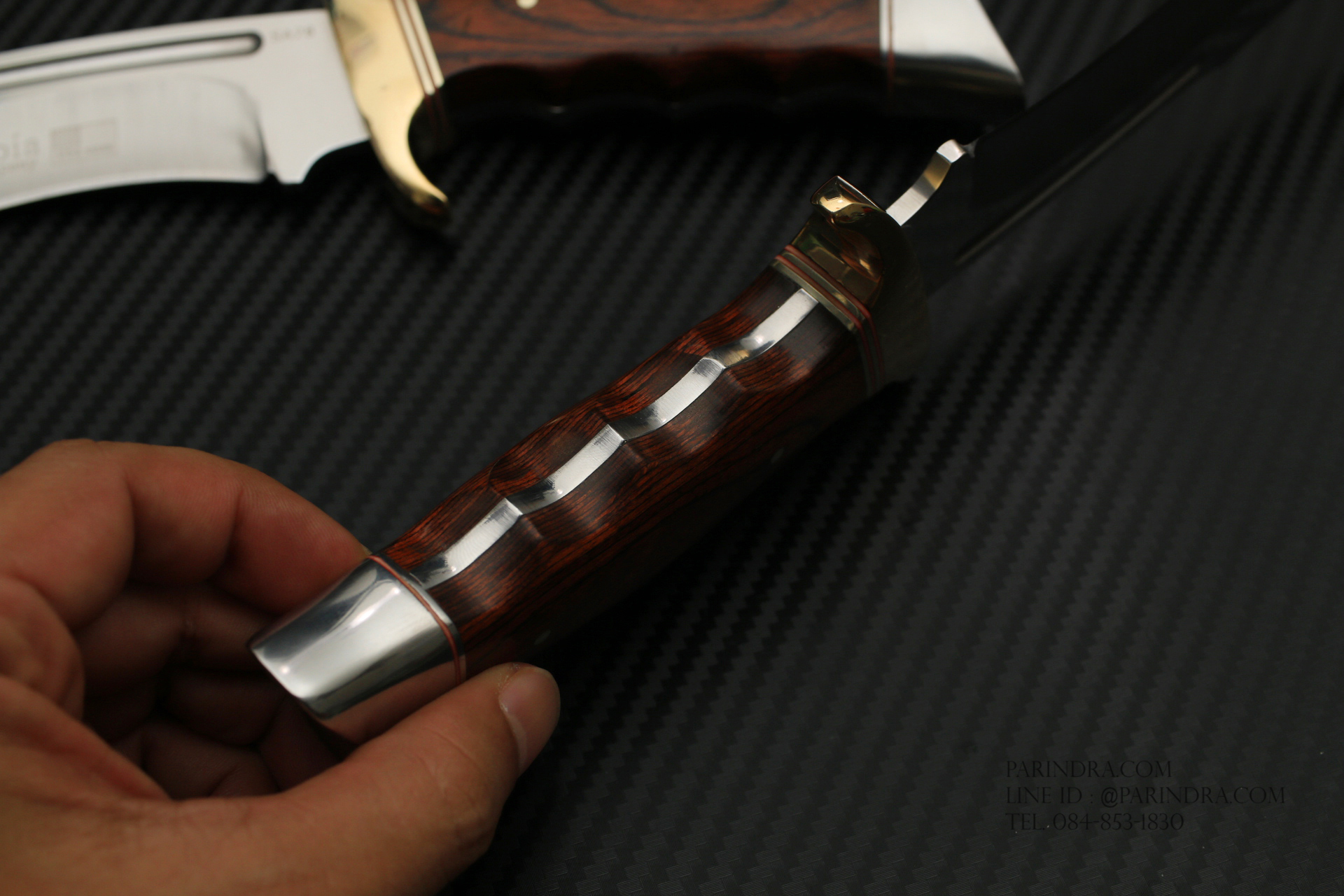 มีดเดินป่า COLUMBIA รุ่น SA78 ด้ามไม้ ทรงใบมีดสวย (ยอดนิยม)