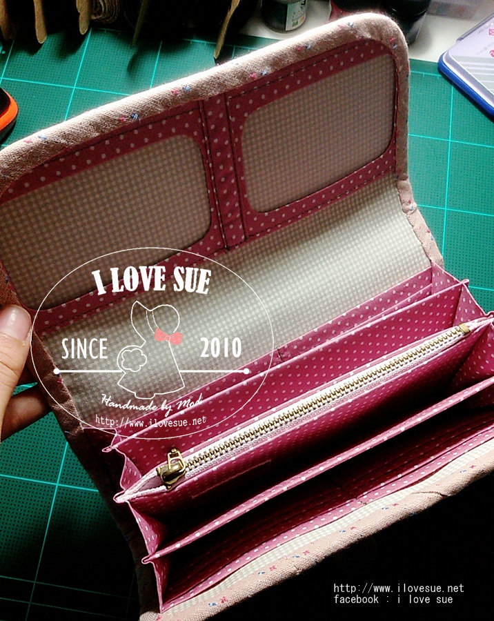 กระเป๋าใบยาวสามพับ - สั่งทำค่ะ