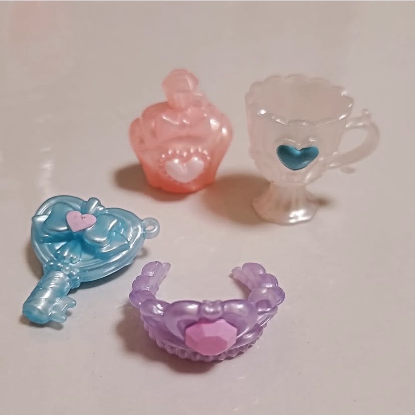 บาธบอมสุดน่ารัก Hello Kitty / My Melody / Barbapapa / Truck / Jewel / Cinnamoroll Premium Bath Bomb