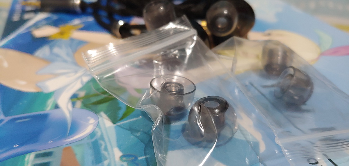 See Audio Bravery หูฟัง 4 ไดรเวอร์ 4BA (Knowles+Sonion)