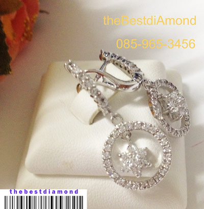 BE824RD+++ต่างหูระย้า ดอกไม้ กรอบกลม เพชรCZ +++ สวย เริ่ด ไฮโซ แบบจากร้านเพชรเลยค่ะ งานสวย เรียบร้อย ดีไซน์สวยเก๋ หรูหรา ใส่แล้วหน้าเรียวสวย เว่อร์
