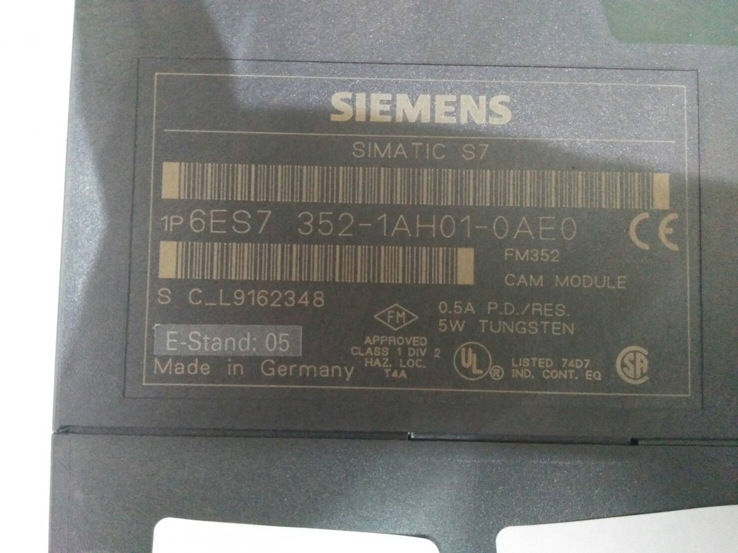 PLC “ SIEMENS ” รุ่น 6ES7 352-1AH01-0AE0