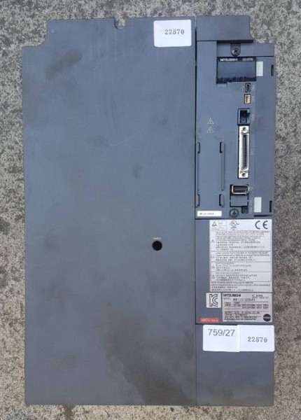 SERVO DRIVE " MITSUBISHI " รุ่น MR-J3-22KA4