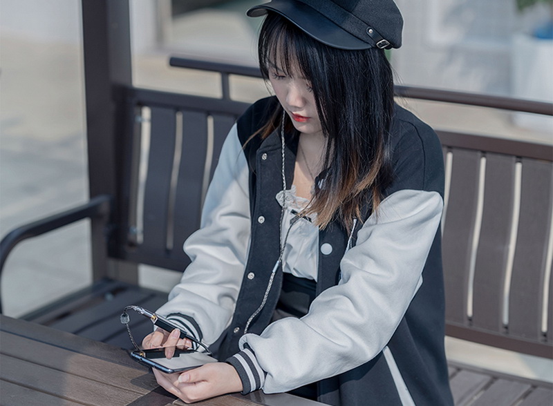 FiiO KA5 DAC/AMP พกพา พร้อมจอแสดงผล OLED ประกันศูนย์ไทย