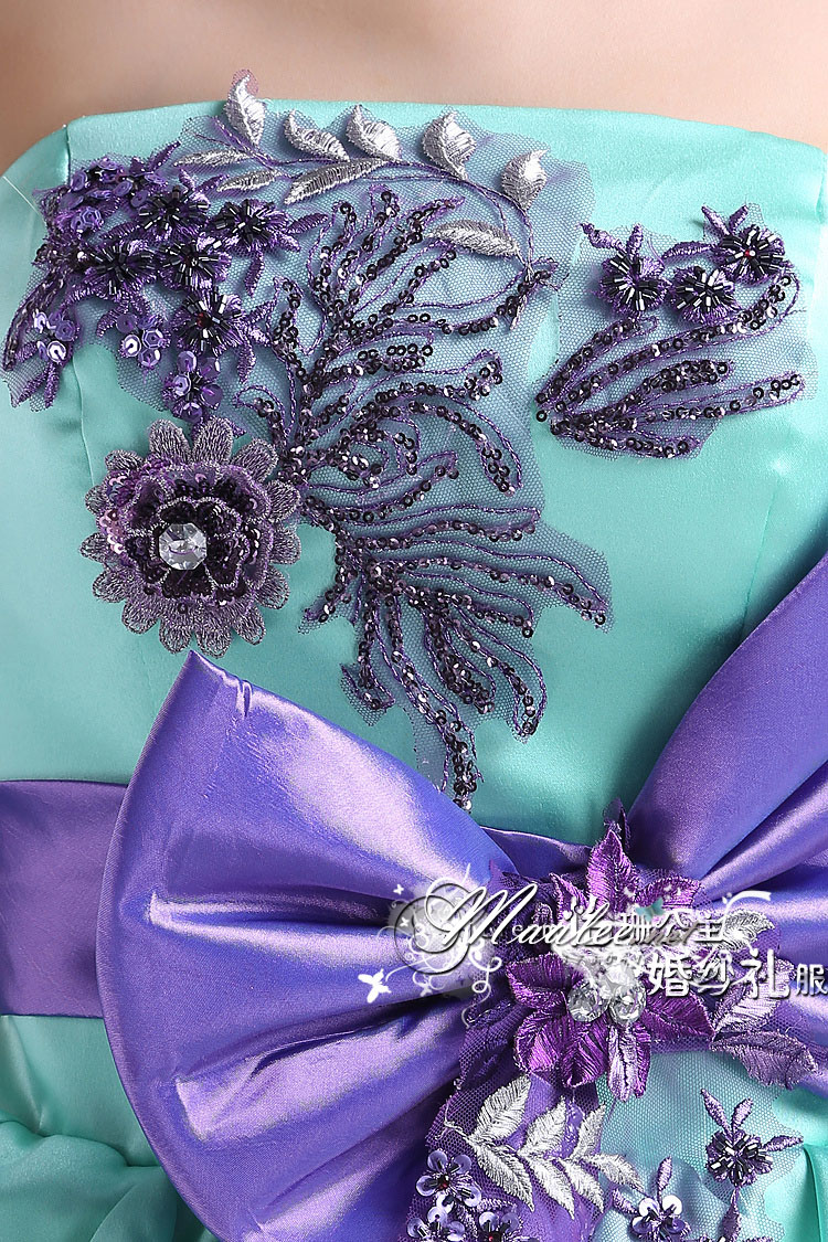 พร้อมเช่า ชุดแฟนซี ชุดราตรียาว เกาะอก Two tone สีม่วง เขียวมิ้นต์ แต่งลูกไม้
