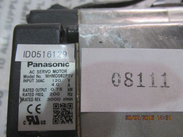 SERVO MOTOR “ PANASONIC ” รุ่น MHMD082P1V