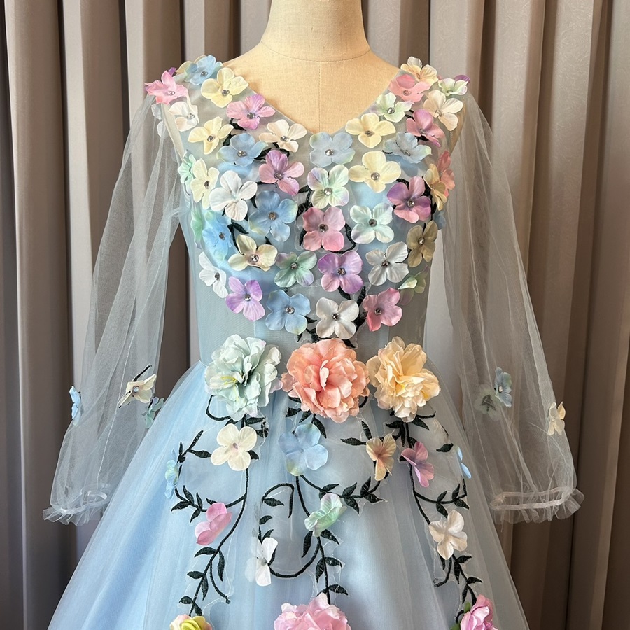 พร้อมเช่า ชุดแฟนซี ชุดราตรียาว สีขาว แขนยาว แต่งดอก Fairy สไตล์เจ้าหญิง กระโปรงพองสวย เชือกผูกหลัง