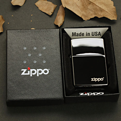 ไฟแช็ค Zippo 24756ZL แท้ ดำสนิทผิวมัน " Zippo Logo Black Ebony Finish " แท้นำเข้า 100%