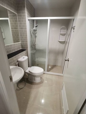 ให้เช่าคอนโดรีเจ้นท์โฮม บางซ่อน 28 ตึก B ชั้น 19 ห้อง 28 ตร.ม.วิวสระ เฟอร์ครบ มีเครื่องซักผ้า ใกล้ MRT บางซ่อน