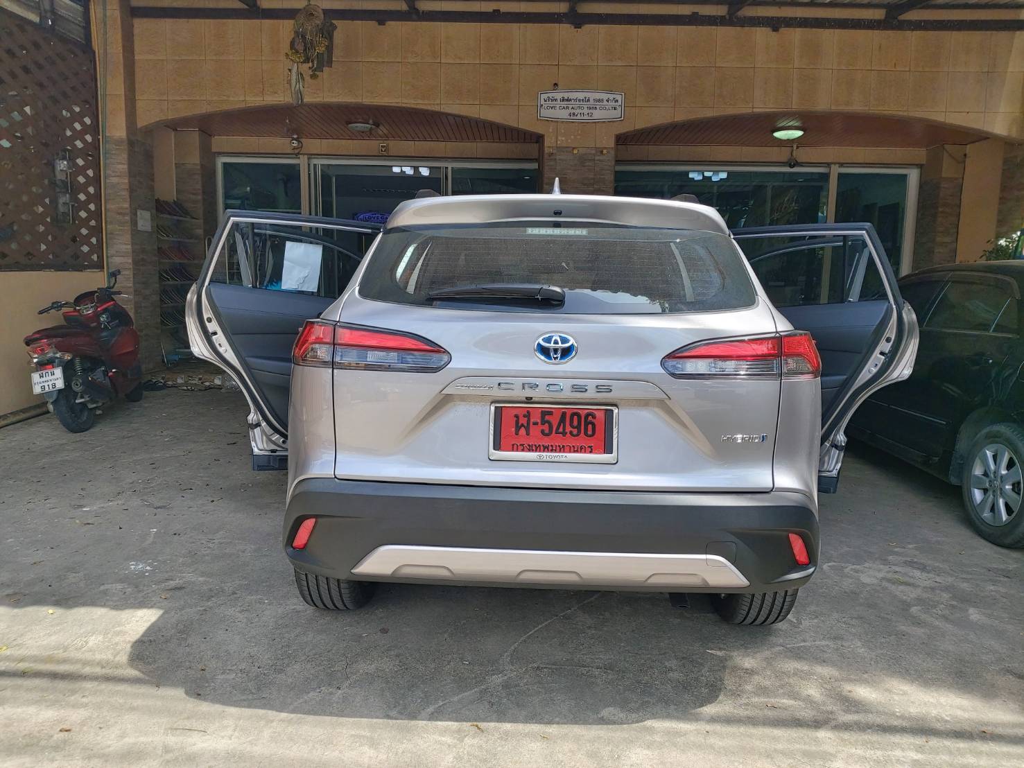 พรม6D ปูพื้นรถยนต์ All New Toyota Collora Cross เข้ารูป