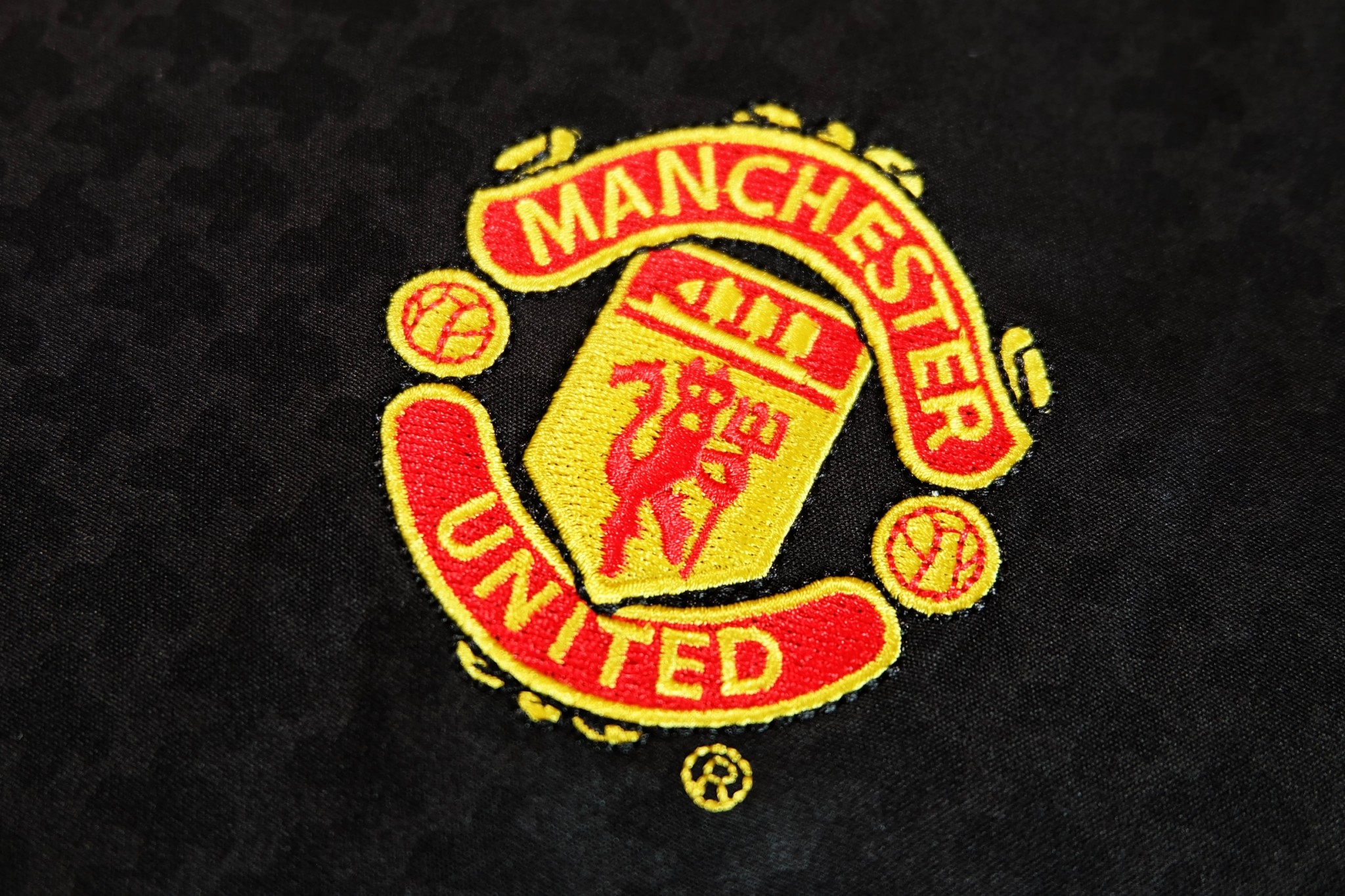 Manchester United 2003/04 Away Vintage Jersey เสื้อฟุตบอลแมนยูย้อนยุค Vodafone