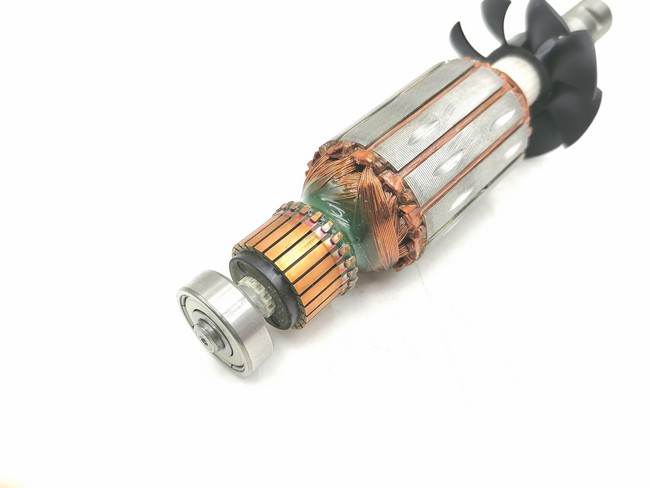 ทุ่น เครื่องเซาะร่อง BOSCH รุ่น GMR1 (แท้-สั่ง)