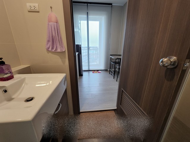 ให้เช่าคอนโดเจดับบลิว สเตชั่น แอท รามอินทรา 25 ตร.ม.เฟอร์ครบ มีเครื่องซักผ้า ใกล้รถไฟฟ้า