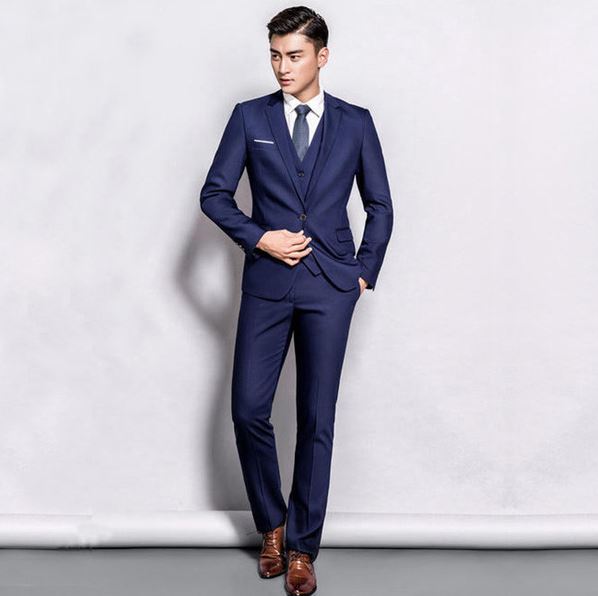 พร้อมเช่า ชุดสูทชาย สีน้ำเงินกรมท่า แบบเนี๊ยบ งานเกรดเจ้าบ่าว