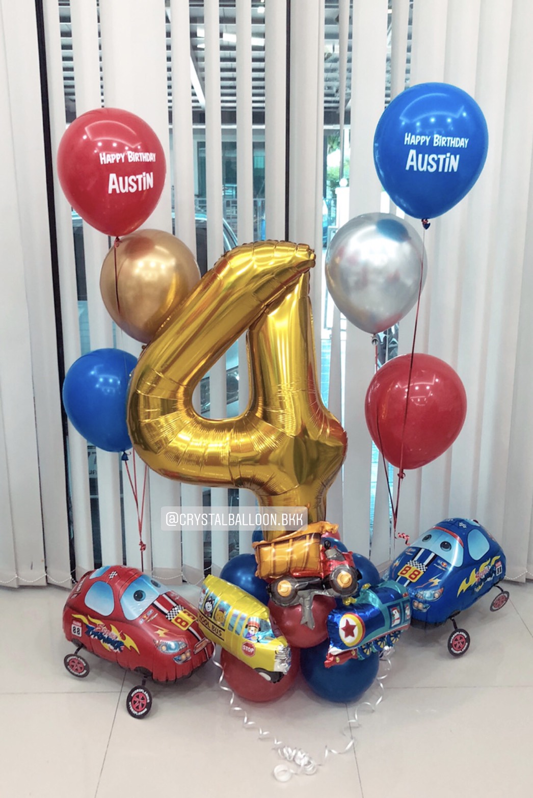 ลูกโป่ง วันเกิดเด็ก ฟอยล์ตัวเลข ขนาด 40" ตั้งฐาน 1 ชิ้น พร้อม ช่อลูกโป่ง ช่อ 3 ลูก 2 ช่อ พร้อม ฟอยล์รถแข่ง ลากจูง 2 ชิ้น พร้อมตกเเต่ง สามารถเปลี่ยนสีลูกโป่ง/เปลี่ยนข้อความ/เปลี่ยนสี-ฟอยล์ตัวเลข/เปลี่ยนฟอยล์ตกแต่งได้