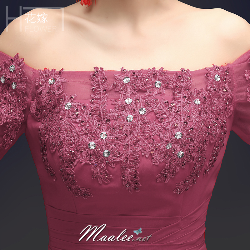 พร้อมเช่า ชุดราตรียาว แบบปาดไหล่/แขนยาว สีชมพู แต่งลูกไม้ปักเลื่อมลายใบไม้ ผ้าชีฟอง ซิปหลัง (ดูสีจริงได้ข้างล่าง)