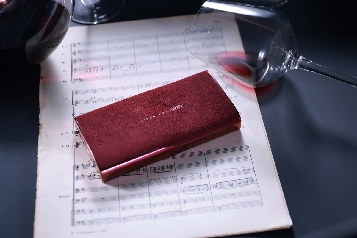 Hiby R8ii DAP พกพาระดับไฮเอนด์ รองรับ MQA, PCM 32bit/1536kHz, DSD1024 ประกันศูนย์ไทย