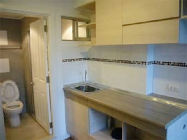 ให้เช่าคอนโด ลุมพินี เพลส รัชโยธิน ตึก D 28 ตร.ม.เฟอร์ครบ แอร์ 2 ตัว ใกล้ BTS รัชโยธิน