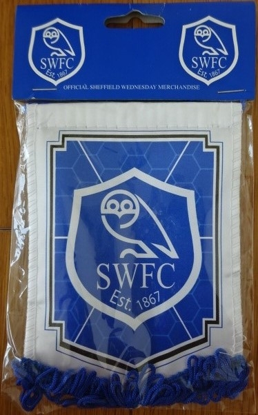 ธงติดกระจก ฟุตบอล สโมสรสโมสรเชฟฟิลด์ เว้นส์เดย์ - ตราสโมสร SWFC ใหม่ / SHEFFIELD WEDNESDAY Football Club Pennant - SWFC Logo NEW