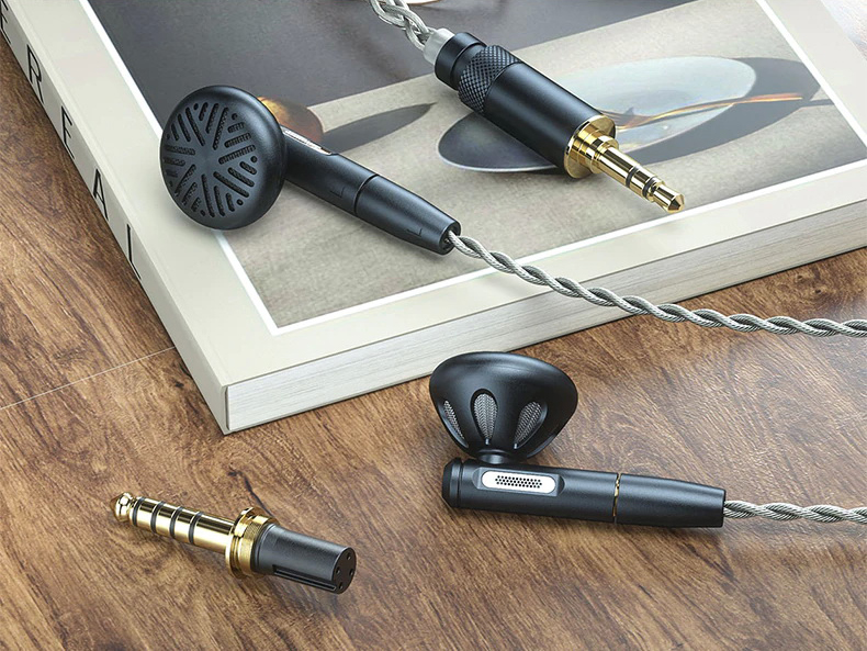 ขาย FiiO FF5 หูฟังเอียบัดไดรเวอร์ไดนามิก 14.2mmรุ่นใหม่ บอดี้อลูมิเนียม ถอดสายได้ ประกันศูนย์ไทย