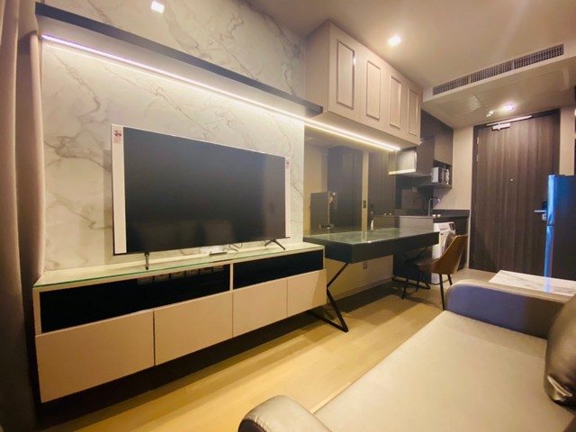 ให้เช่าคอนโด แอชตัน อโศก 34 ตร.ม.ห้องสวย ตกแต่งครบ เฟอร์ครบ ติด Terminal21 ใกล้ MRT