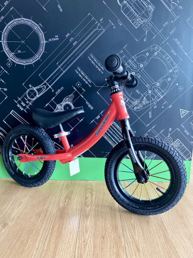 จักรยานขาไถ จักรยานฝึกการทรงตัว BALANCE BIKE รุ่น STIRTCH