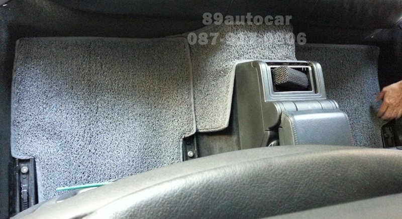 ขายพรมไวนิลปูพื้นรถยนต์เข้ารูป BMW 323 E46 สีเทาขอบเทา