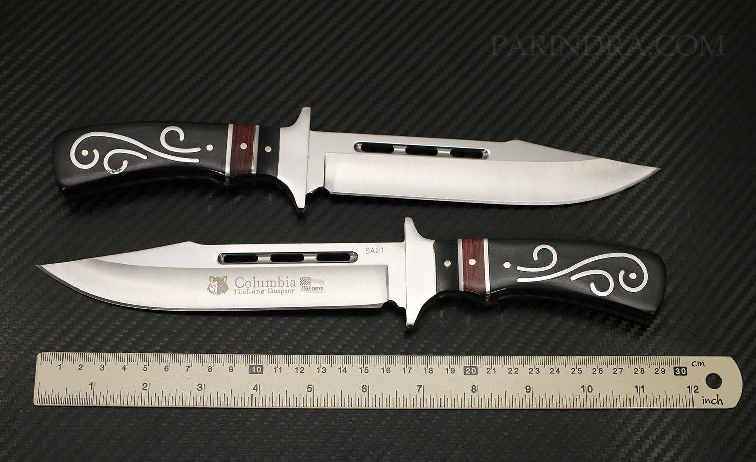 มีดเดินป่า COLUMBIA รุ่น SA21 ด้ามไม้ ทรงใบมีดสวย