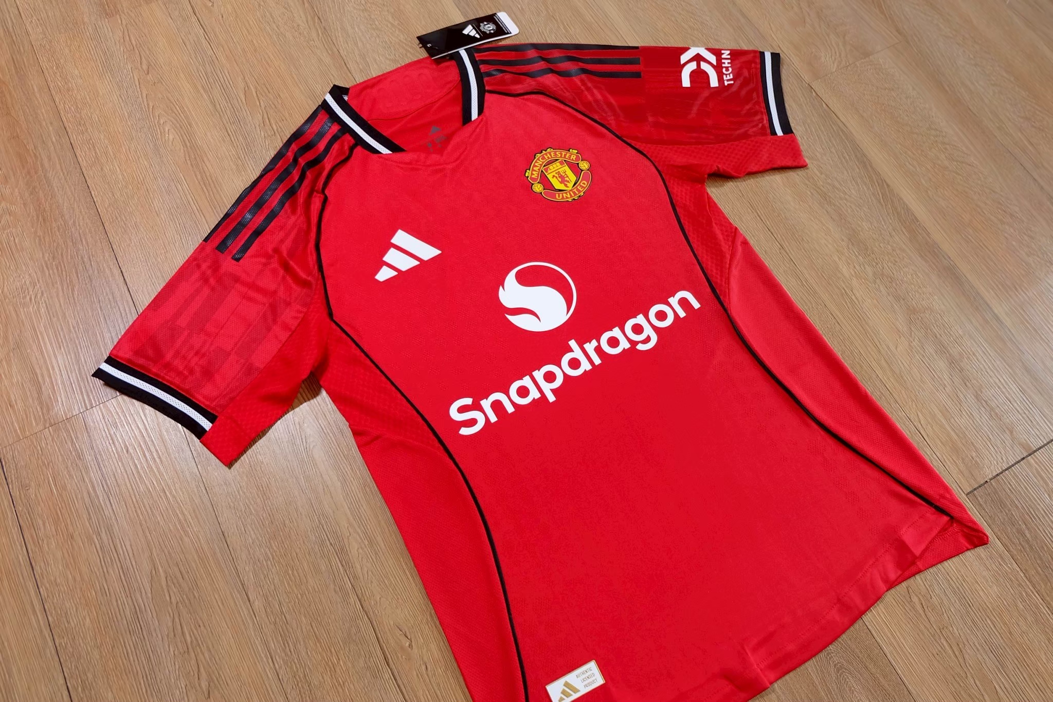 Manchester United 2025/26 Home Jersey Player Grade เสื้อแมนยู เหย้า ฤดูกาลใหม่ เกรดนักเตะ