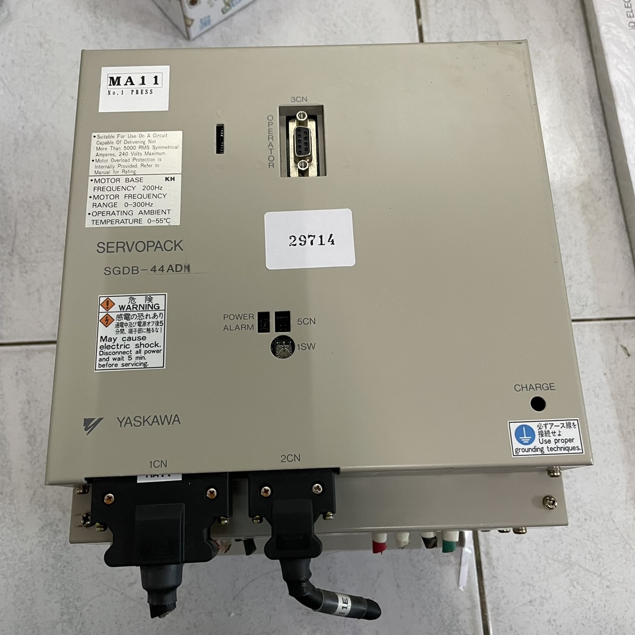 SGDB-44ADM SERVO DRIVE " YASKAWA "