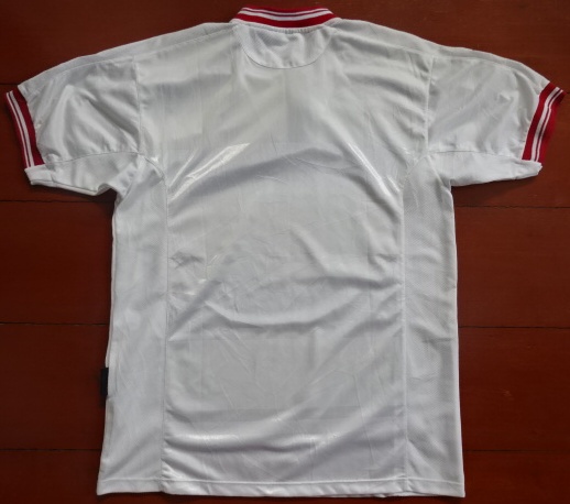 เสื้อฟุตบอล ทีมชาติเดนมาร์ค ชุดเยือน ชุดลุยศึกยูโร 2000 L-Size / DENMARK Football Shirt Away Kit EURO 2000 Jersey L-Size