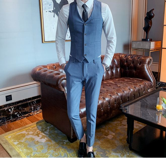 Pre-order ชุดสูทชาย เนื้อผ้าฟูเด้ง สีดำ (พร้อมเสื้อกั๊ก)