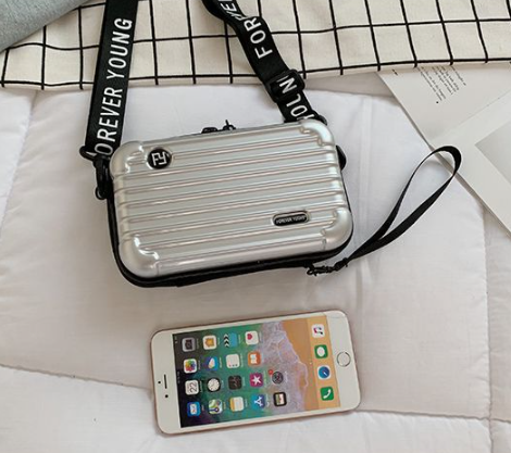 กระเป๋า Hardcase กรอบใส พร้อมสายสะพายข้าง