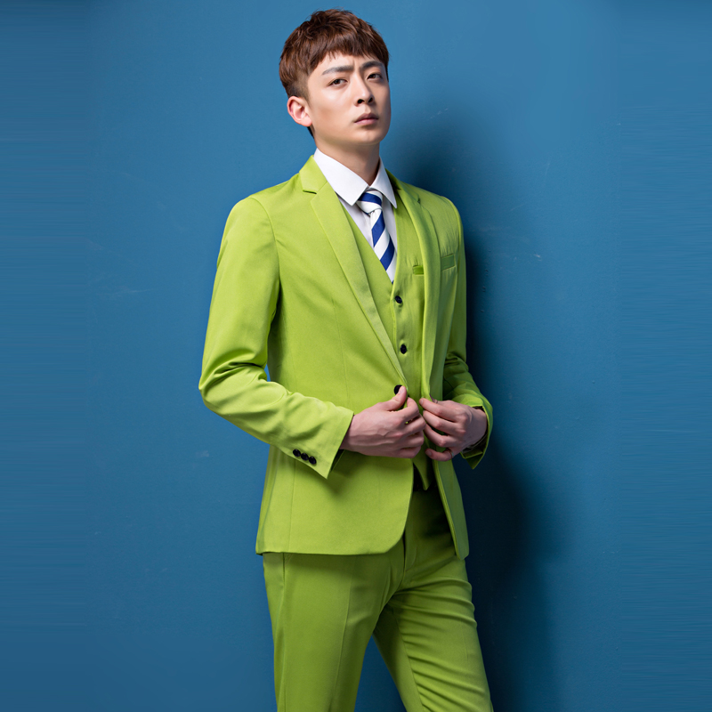 พร้อมเช่า ชุดสูทชาย สีเขียวอ่อน สไตล์เกาหลี (ไม่มีเสื้อกั๊ก)