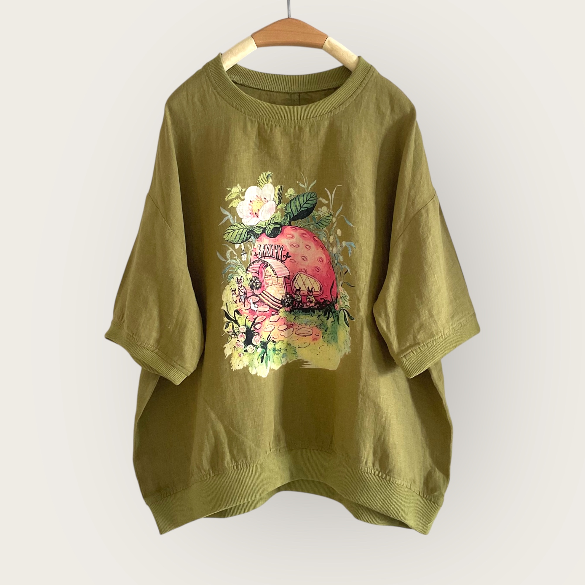 เสื้อผ้าลินินสกรีนลายเอวจั๊ม