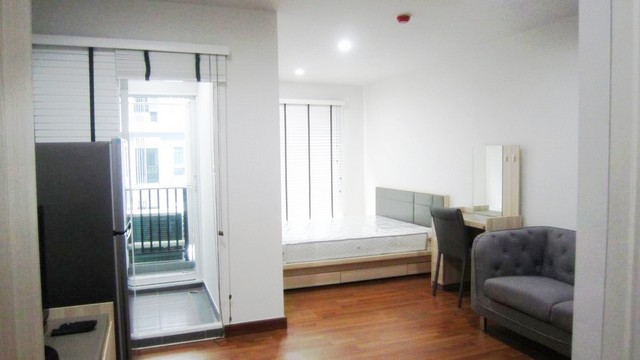 ให้เช่าคอนโด รีเจ้นท์โฮม บางซ่อน ตึก D 28 ตร.ม.วิวสระน้ำ เฟอร์ครบ พร้อมอยู่ ใกล้ BTS บ่างซ่อน