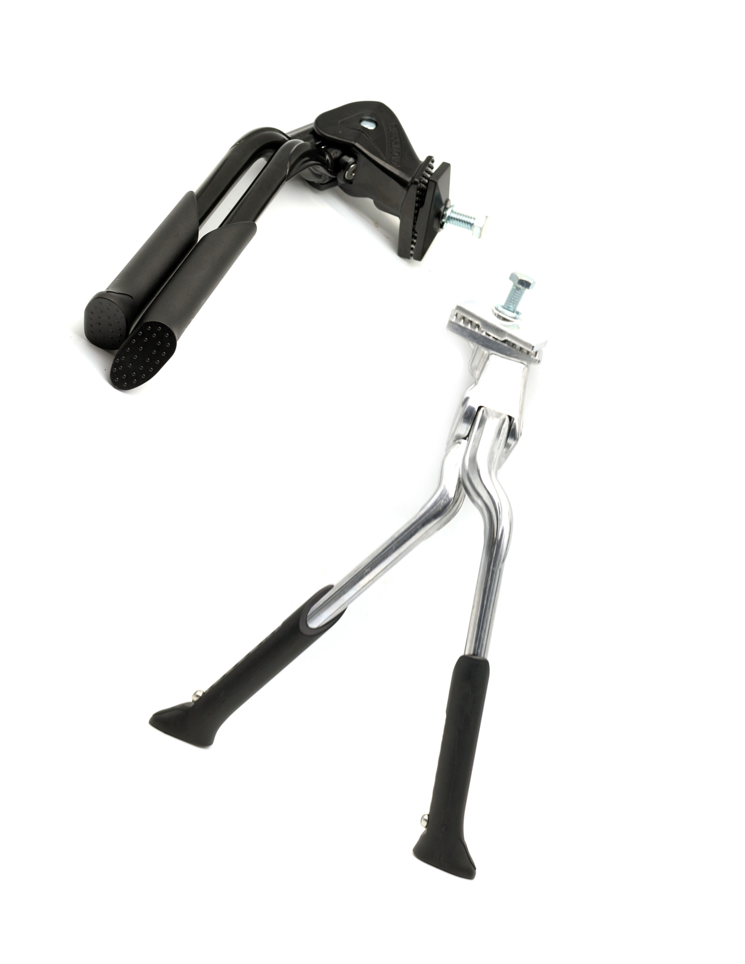 ขาตั้งกลางคู่ MASSLOAD รุ่น KA56 จับตรงกลางเฟรม ปรับความยาวได้ 16"-29" นิ้ว Double leg kickstand มีสีดำและสีเงิน วัสดุอลูมิเนียม