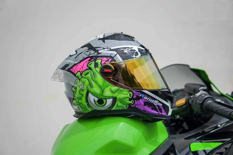 หมวกกันน็อคเต็มใบ RD RANDOM CZR-BT รองรับติดตั้งบลูทูธ **แถมฟรีชิลด์แต่ง+ถุงผ้าใส่หมวกRD ลาย BIO-19:เทาเงา