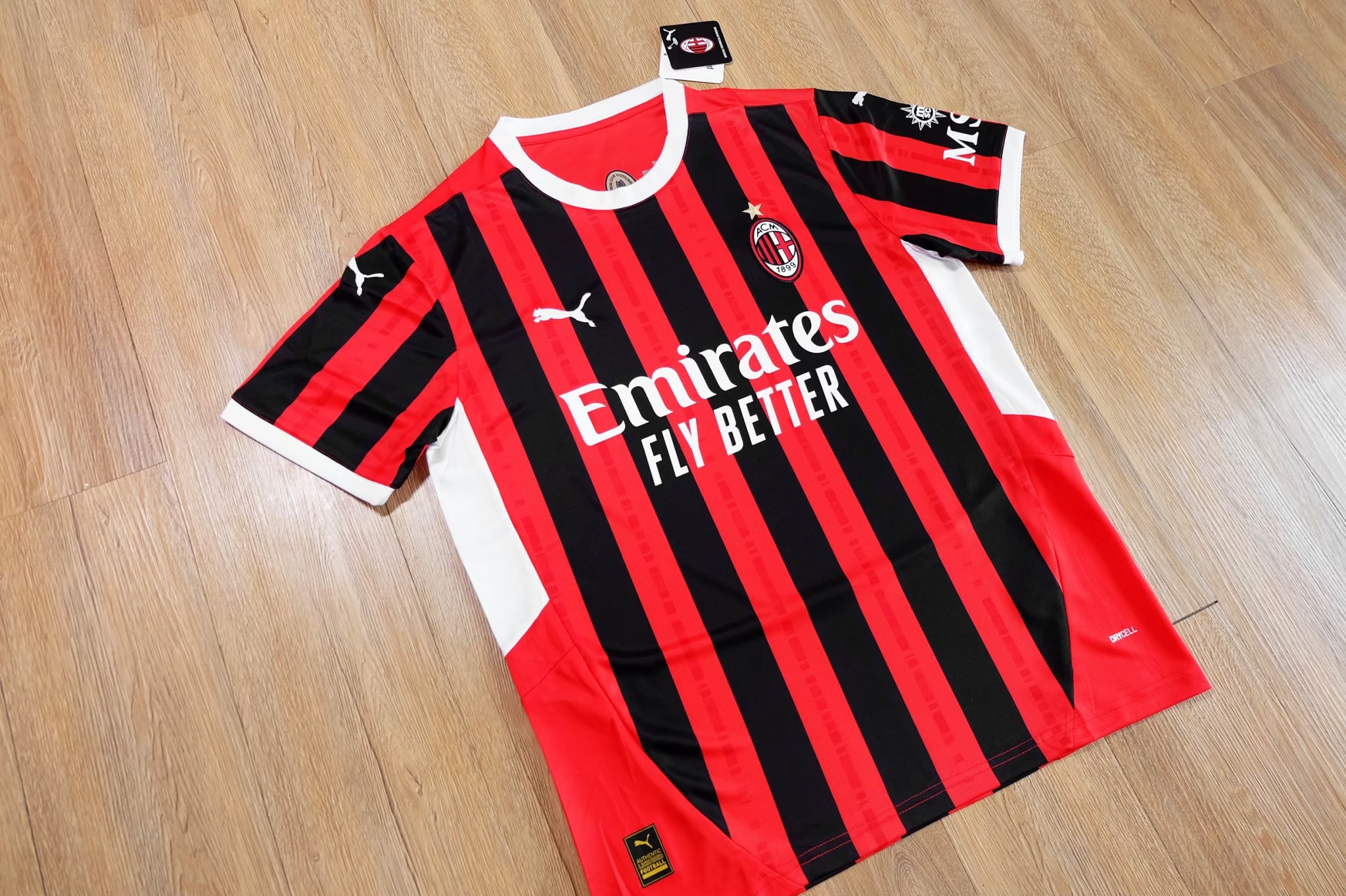 Ac Milan Home 2024/25 Jersey เสื้อเอซีมิลาน เหย้า