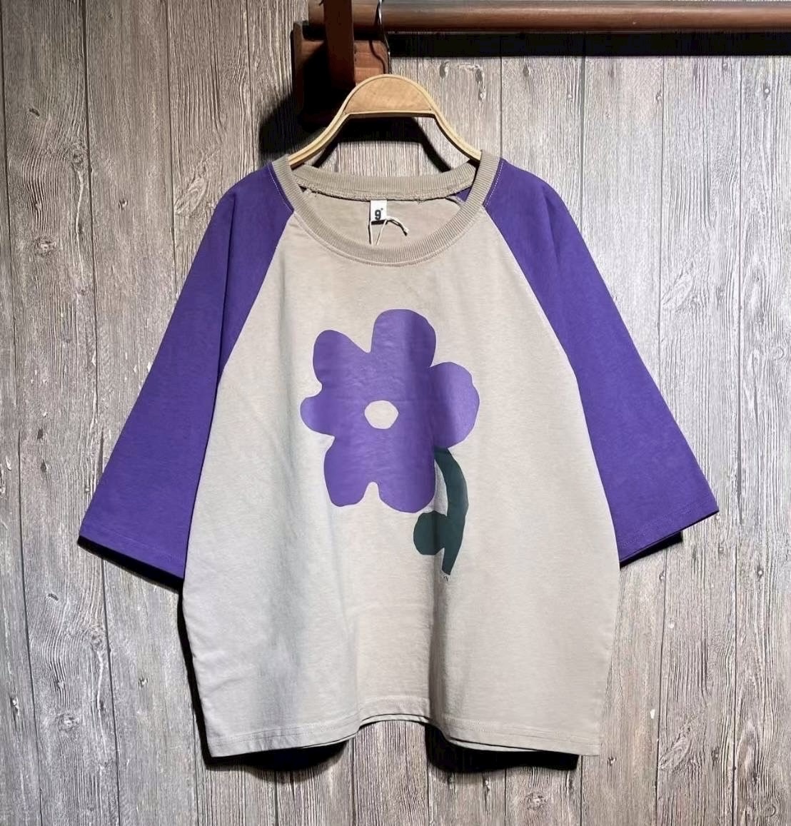 เสื้อยืดสกรีนลายดอกไม้ 9am