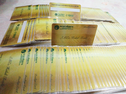 พิมพ์บัตร Pvc Card TitaNium บัตรพื้นประกายทอง
