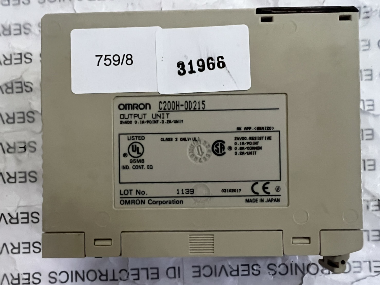 C200H-OD215 PLC “ OMRON ”