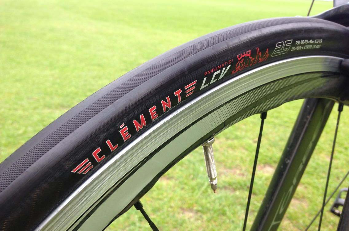 CLEMENT ยางนอกรุ่นแพง , LCV, 700X23C, 700X25C ,240TPI, สีดำ, Made in Czech (ยางงัด)